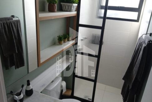 HM Max Santa Barbara