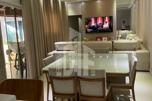 03a97002-39c4-4239-80a8-df66f29cf7b8