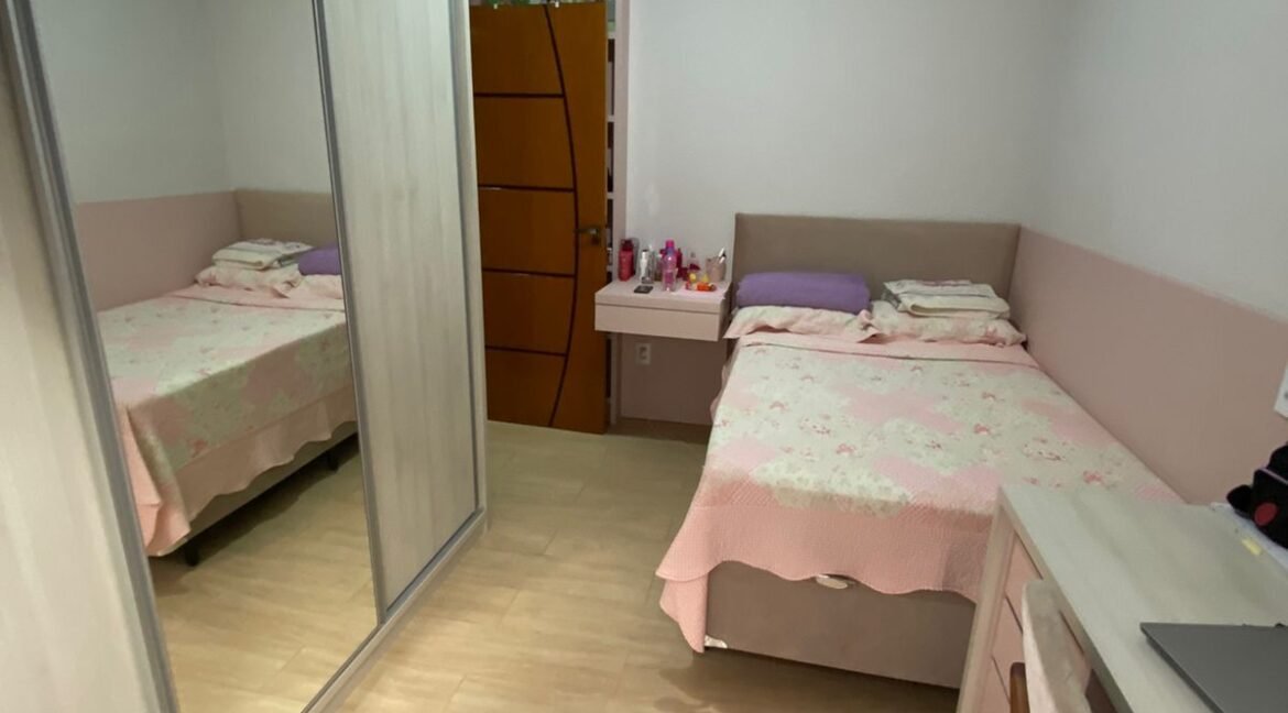 0923f671-ded1-4685-870f-5616ba378aeb