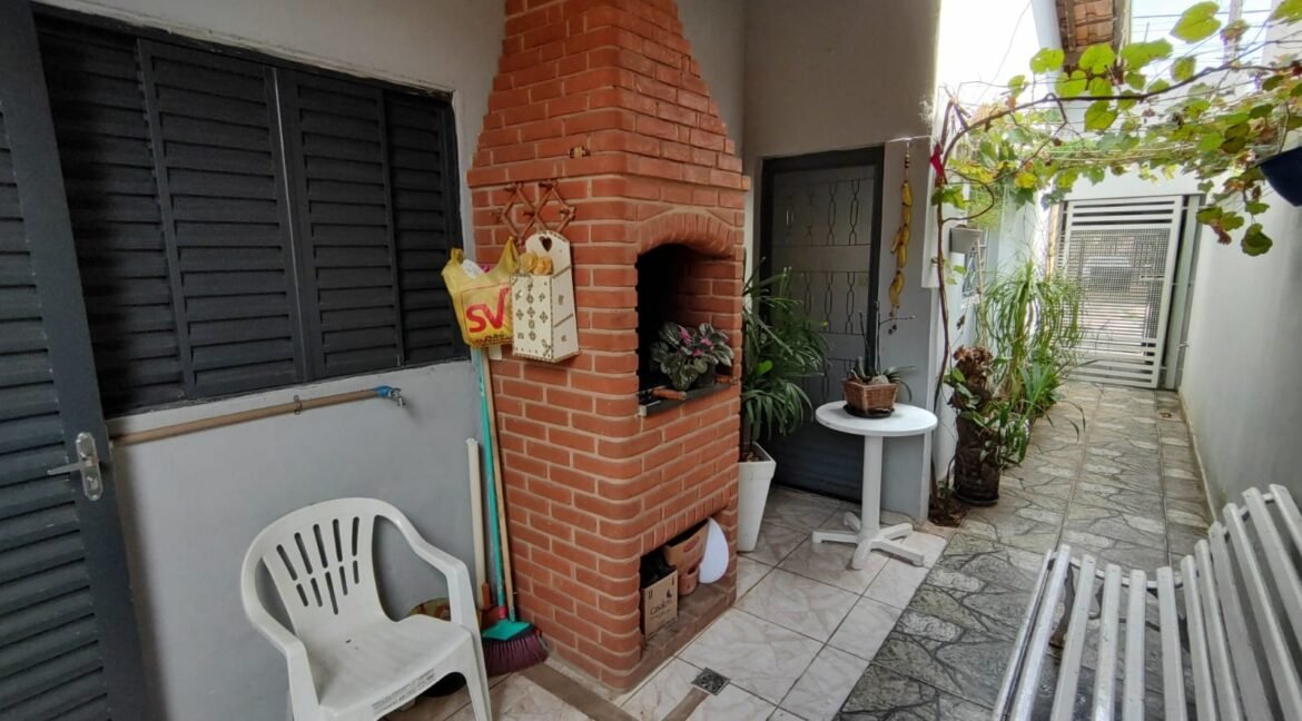 73f060b9-6854-4f4d-9c61-27868c2e0719