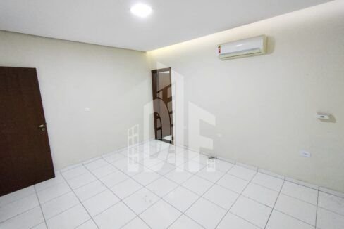 aeff0930-c11b-4fe2-9160-3241d5a3af18