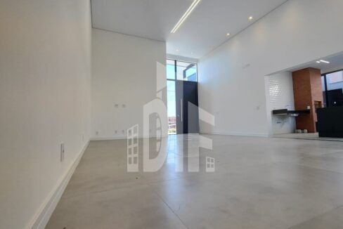 17465de6-3606-46e6-ac2a-a11bfd67a784