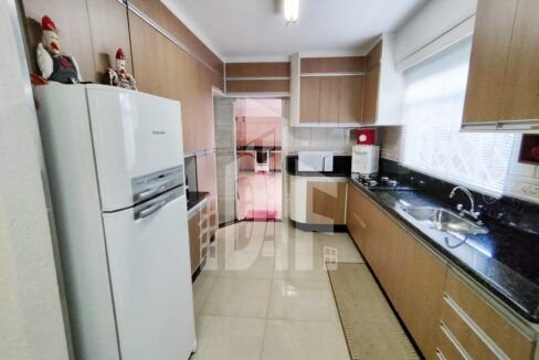 212b5c10-ecfc-4ada-85b9-28245520ea69