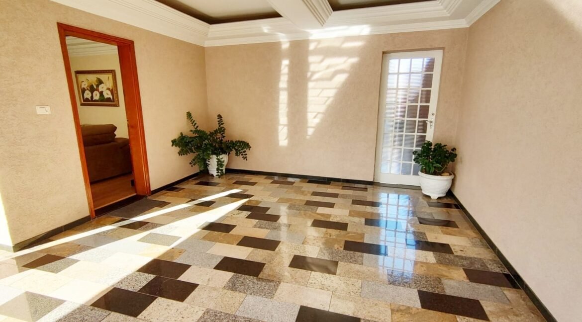 58069480-6ed6-465d-8284-c7e9076afa3c