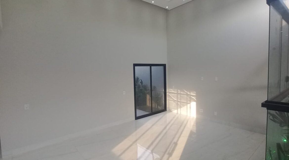 096a8ebe-6bee-45ef-a192-1128eb13071f