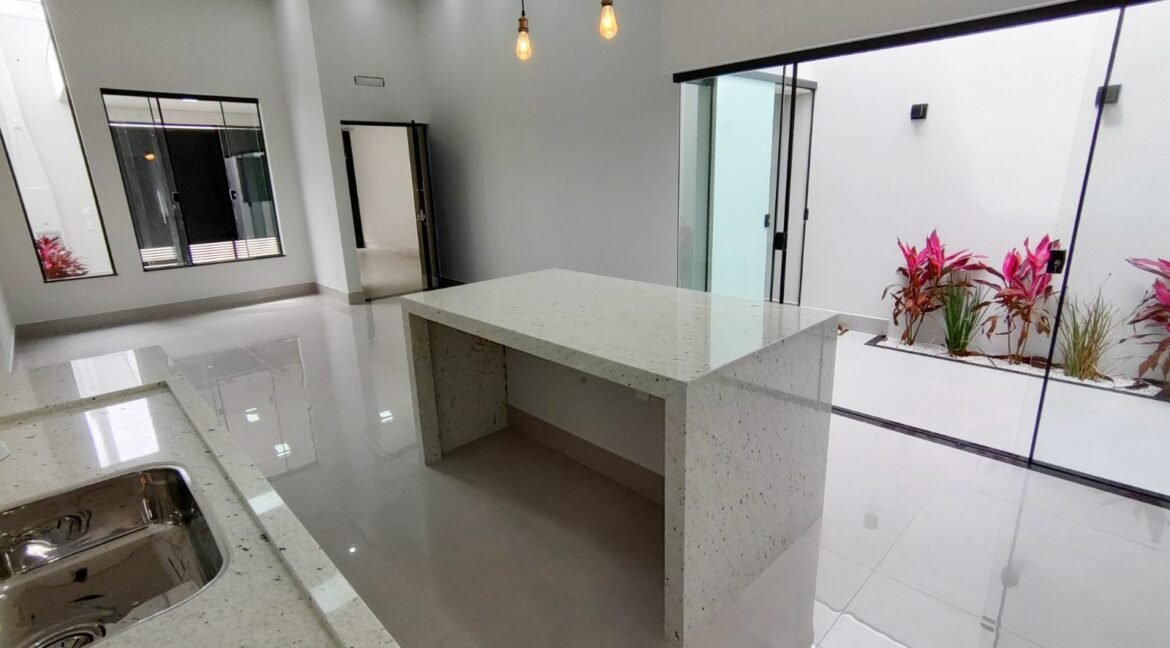 4c71376f-19f9-4146-b9c7-4e951d3528a3