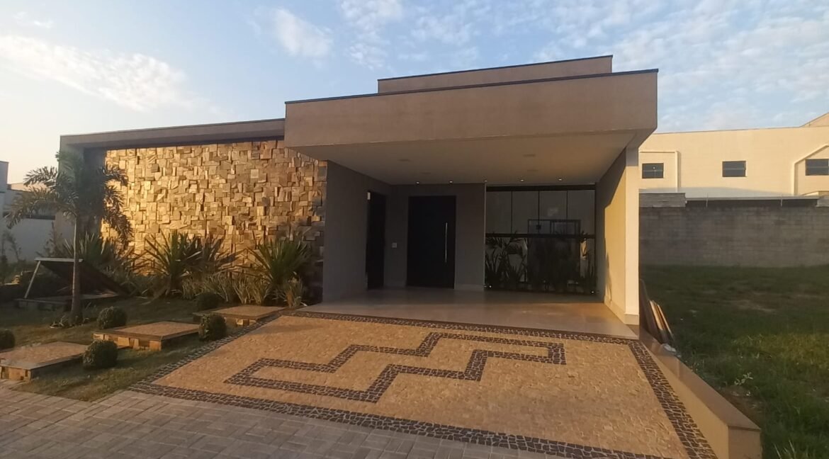 7ec1ca44-3d3e-4365-82bb-5cd0d87851ff