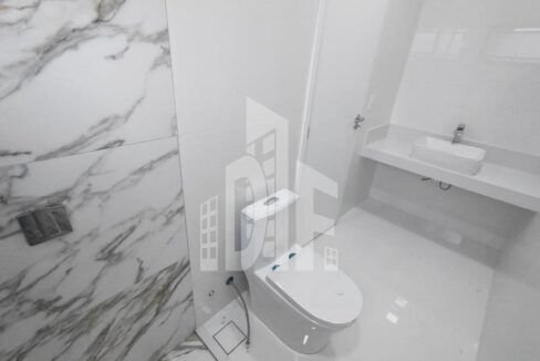 c9ae2660-c85f-4bc2-acb7-92d4149d4cf4