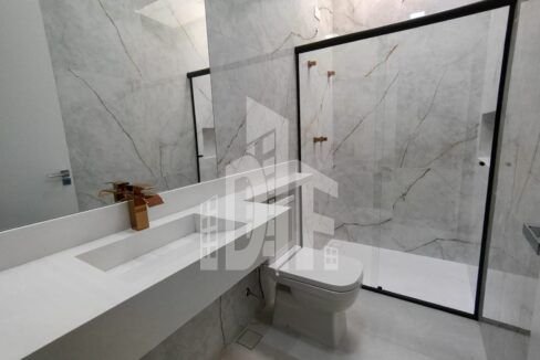 05d553fc-7922-4139-8781-d0402ff98d2d