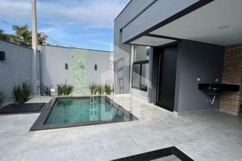 15c82abb-ef45-4daf-9cf5-8d261916bdc3