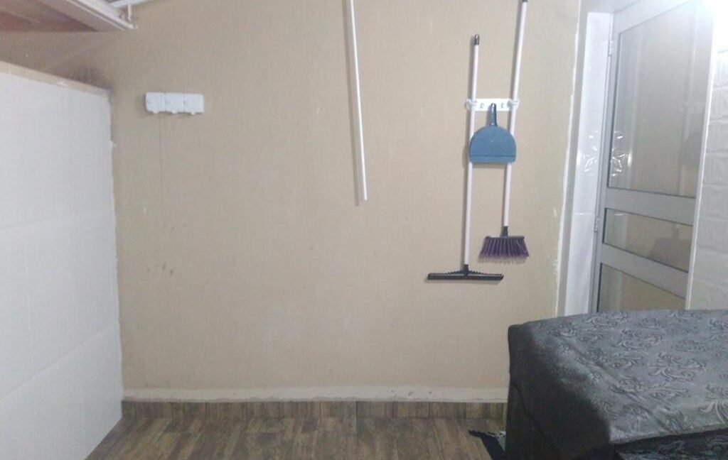 3df8dc35-b64e-4901-a2a6-1b7ff3c4b14b