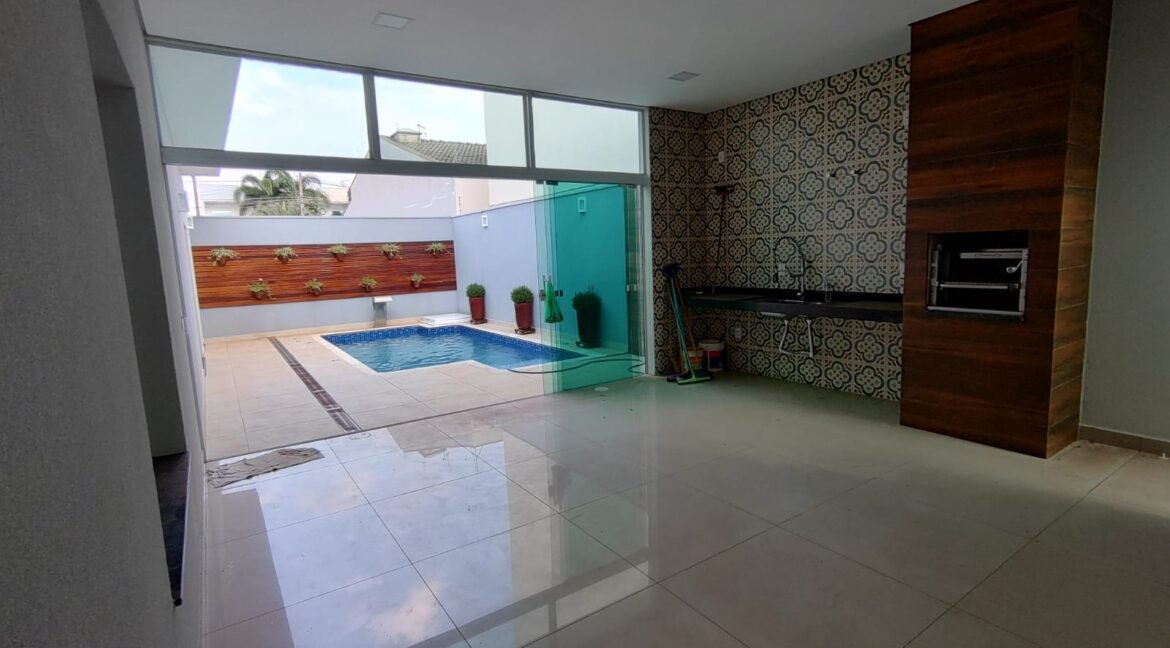 abeaeaab-cf44-4440-96c0-6e63c74129ad