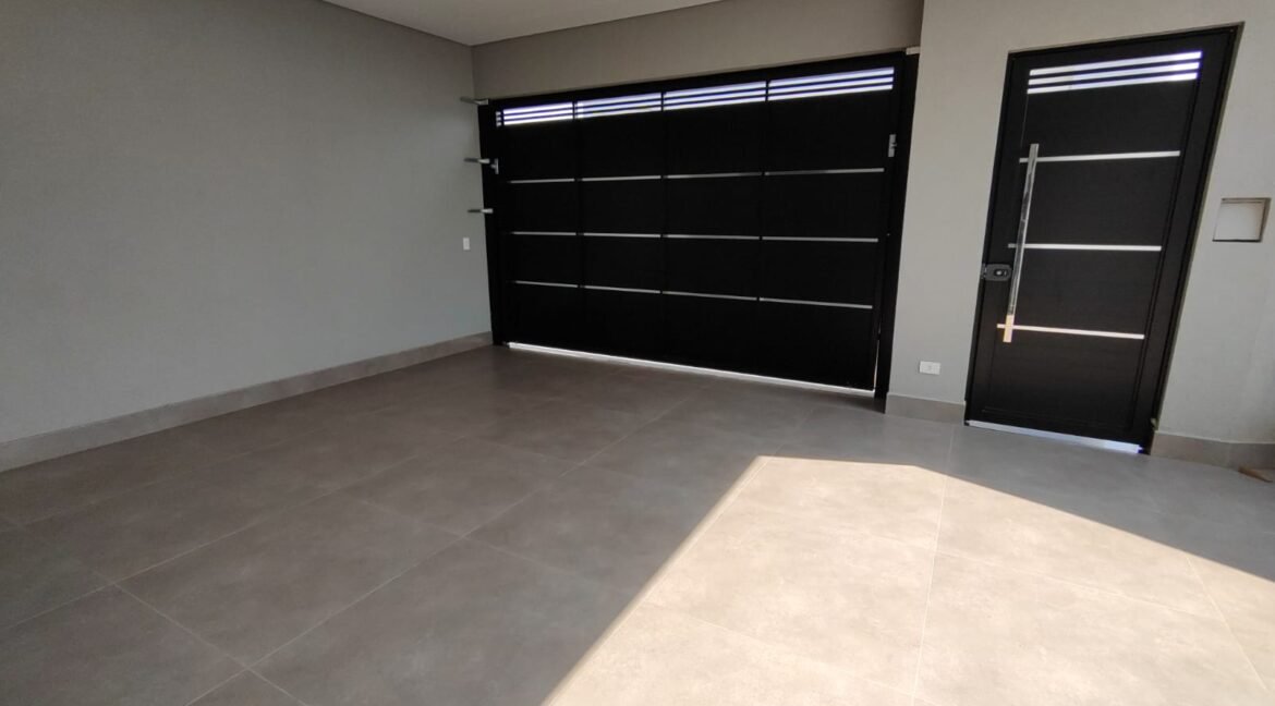 ae4a2747-5b28-4c69-b669-14f3a3b85e9a