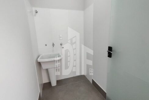 c1d99bae-7519-42b6-b9ef-00cdf84975bd