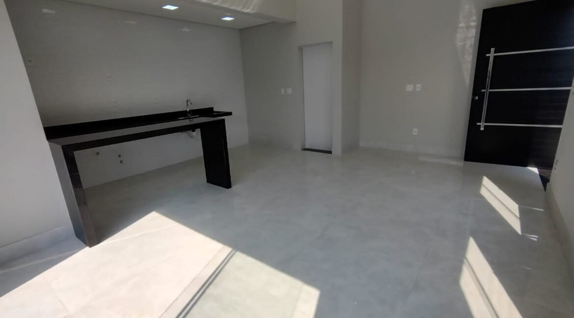 ccb66648-8525-4e31-8ed6-b781561f9a10