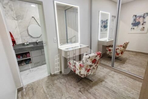 162f3dec-bad3-407e-9a30-a63e01dac570