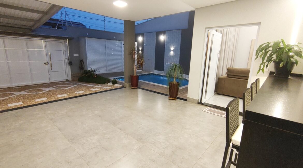 75c9e64e-701e-41e2-99f1-a607ba96e2b2