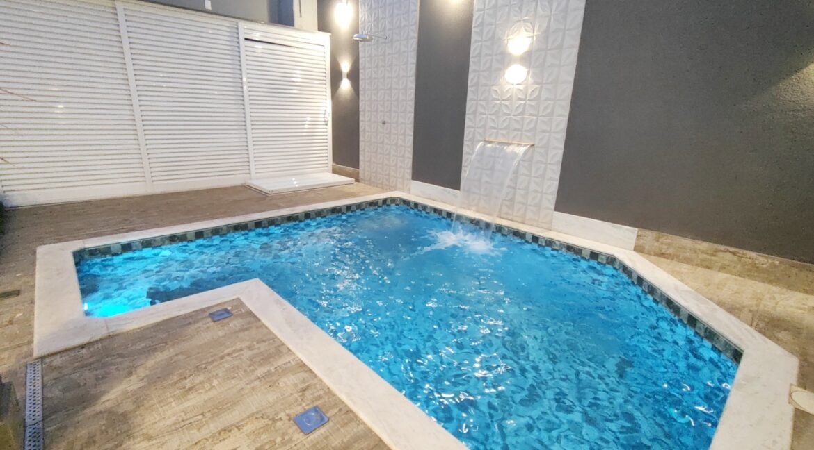 931853fb-50c3-4ae3-9a11-74c86f880e4d