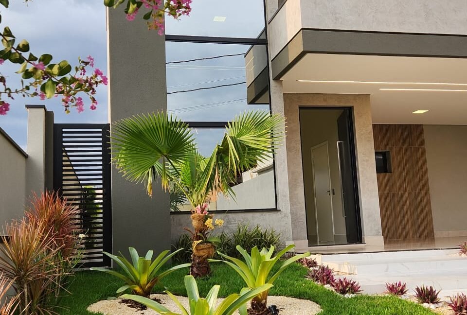 WhatsApp Image 2023-11-09 at 09.58.29 (1)