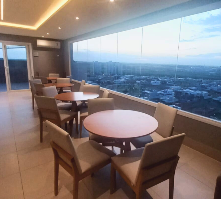 Capa youtube thumbnail tons de preto e amarelo (44)