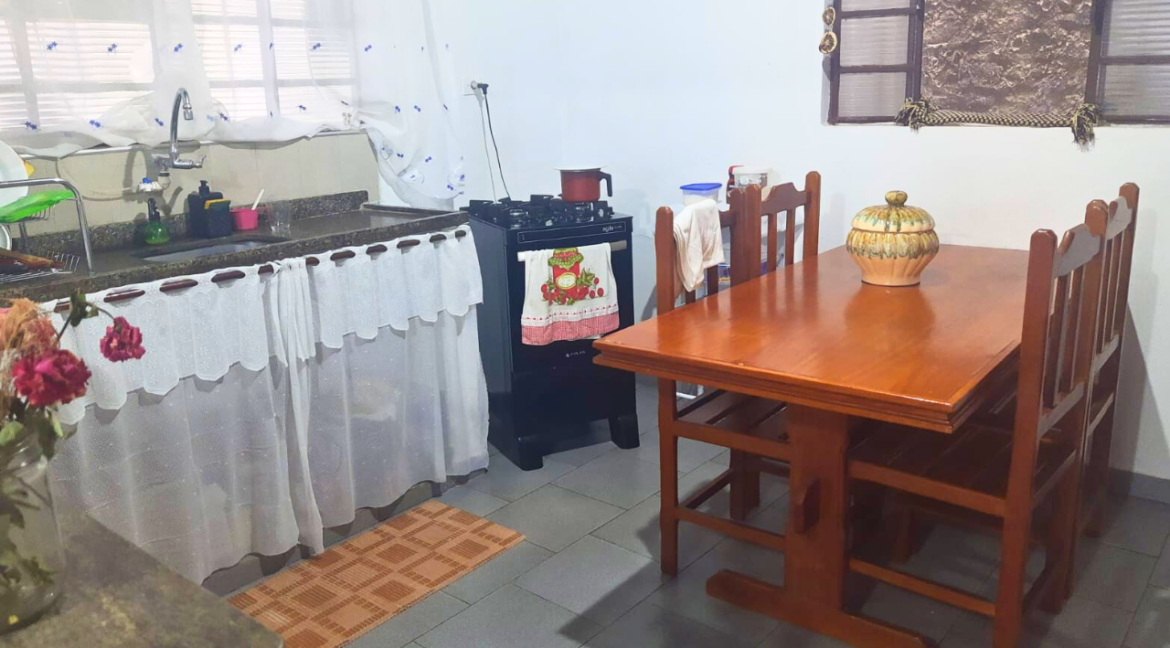 Capa youtube thumbnail tons de preto e amarelo (52)