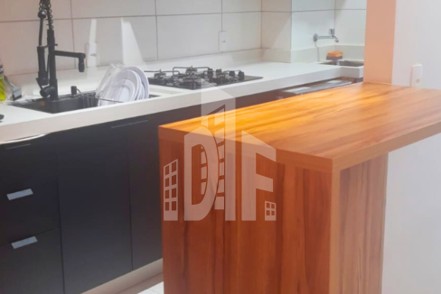 Capa youtube thumbnail tons de preto e amarelo (63)