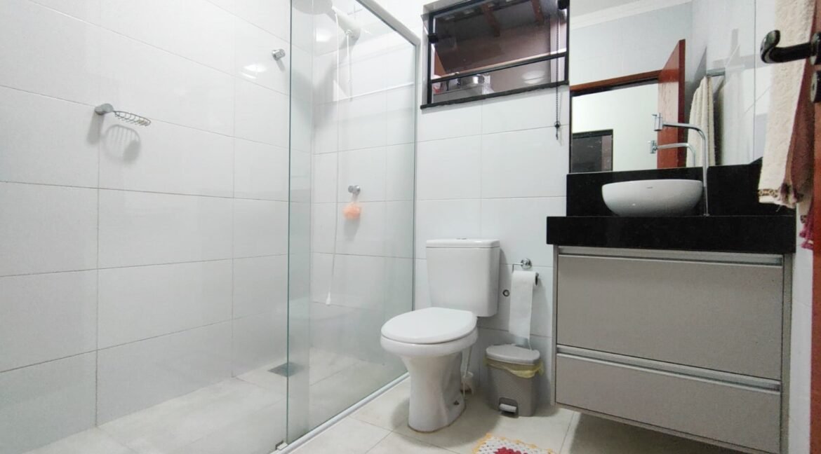 39ada273-c036-4530-8fda-b5a791f5eaf0