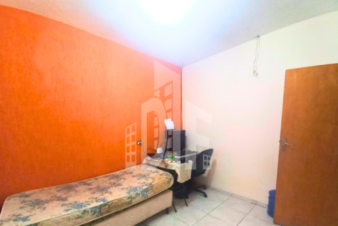 Capa youtube thumbnail tons de preto e amarelo (33)