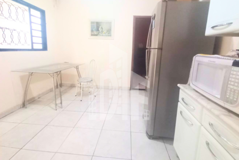 Capa youtube thumbnail tons de preto e amarelo (36)