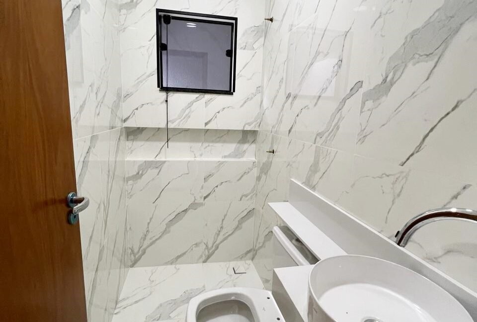 WhatsApp Image 2024-04-16 at 09.47.11 (1)