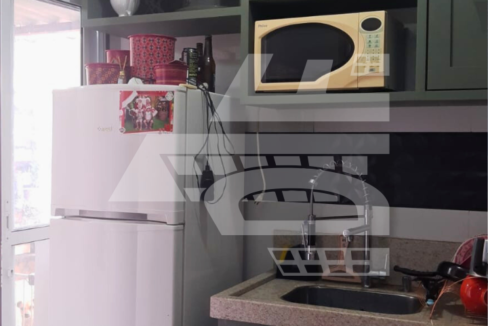 Cópia de Capa youtube thumbnail tons de preto e amarelo (1)