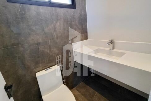 d141b8d8-bcf2-4580-b248-eb4acebc8442