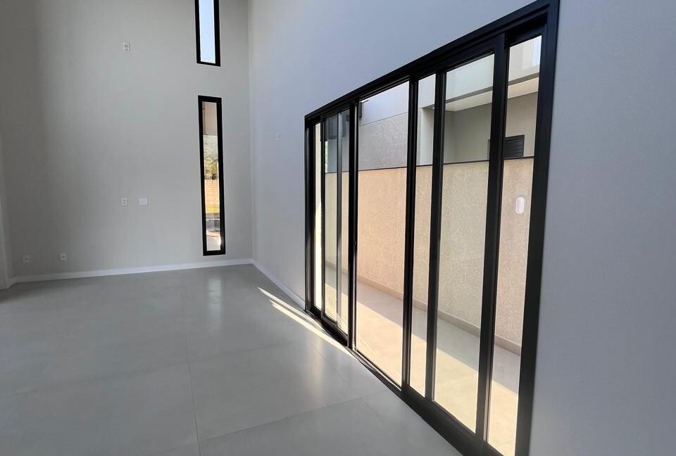 99a82d41-5c7f-440d-beb3-2d9341bd5781