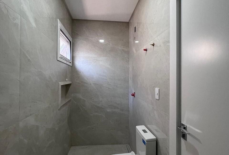 9c29d38c-547f-4aff-b01f-60dfd8fa82e7