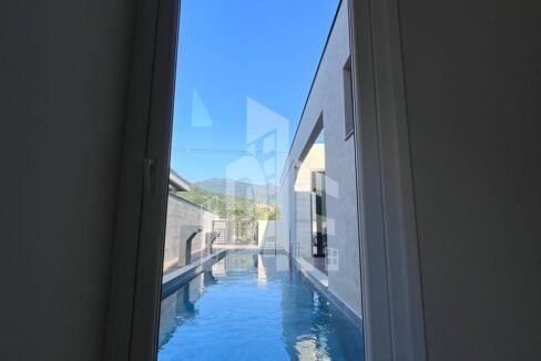 9c80d60d-056a-4b1f-ae7c-0cd956f8f4e6