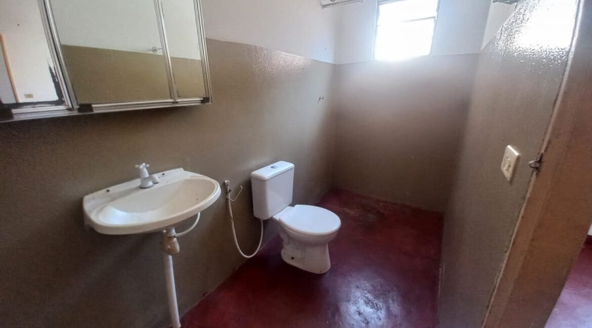 WhatsApp Image 2024-05-20 at 10.46.25 (2)