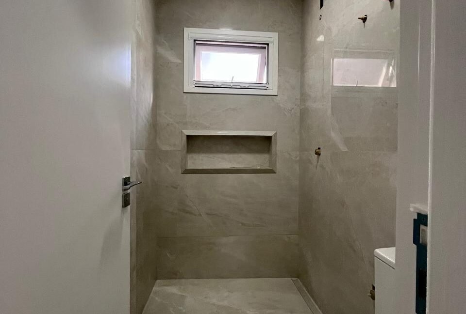 cb5dc112-cf1d-4c03-a1db-2a1df0a853a3