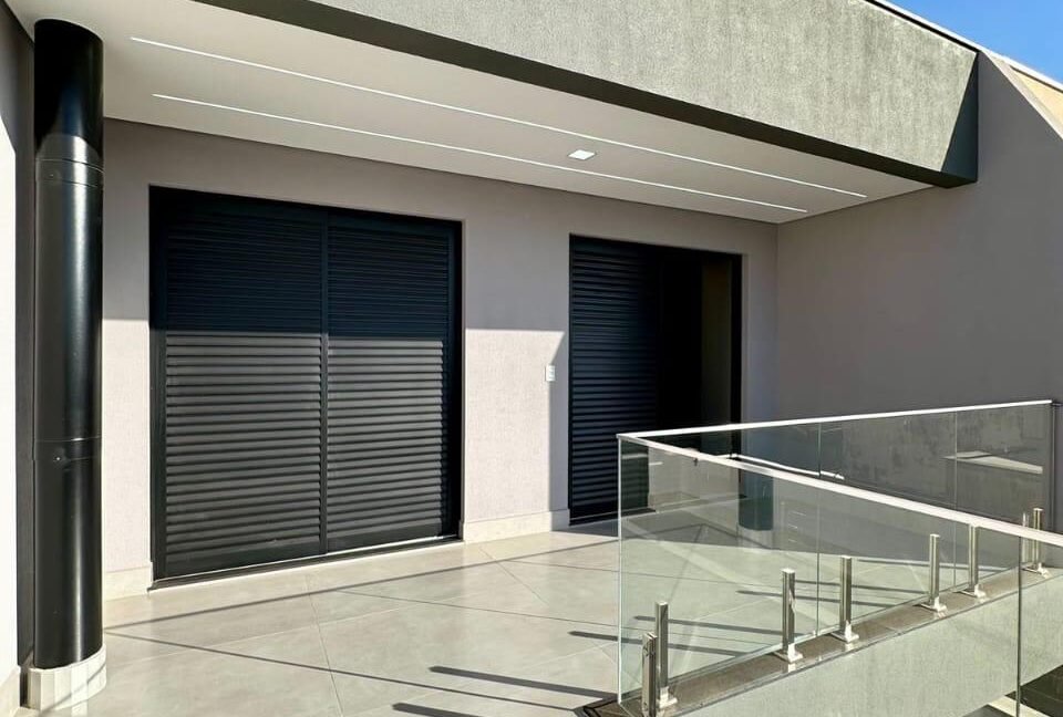 03304a90-99ca-4a3b-9f13-3092b271f033