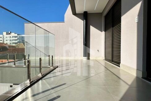 22b11f55-1f5b-4ab4-8a43-7ca3133b5c6d