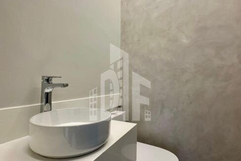 2e2dbba2-8d08-4bb4-8deb-d03dee87e357