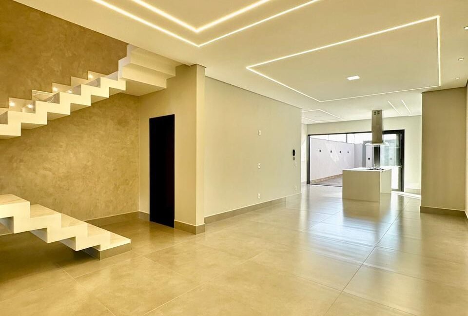 fef9bb51-fefc-4ff2-af2e-1aeb501a1fa4