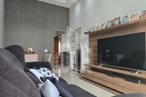 WhatsApp Image 2024-11-11 at 11.00.22 (3)