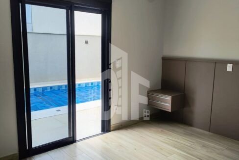 WhatsApp Image 2024-11-11 at 11.01.34 (4)